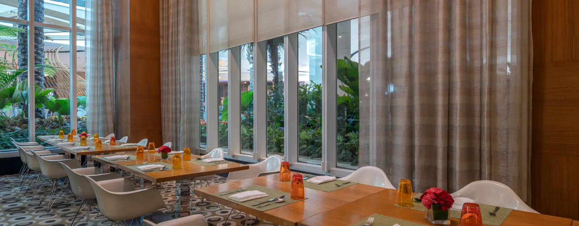 Solaire buffet breakfast for 2